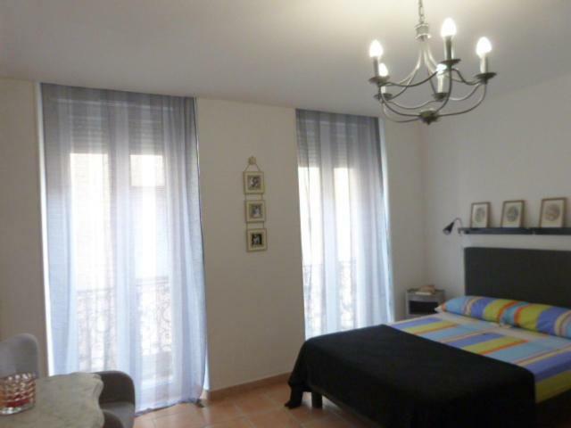 A L'Ombre De La Cathedrale Apartment นาร์บอนน์ ภายนอก รูปภาพ